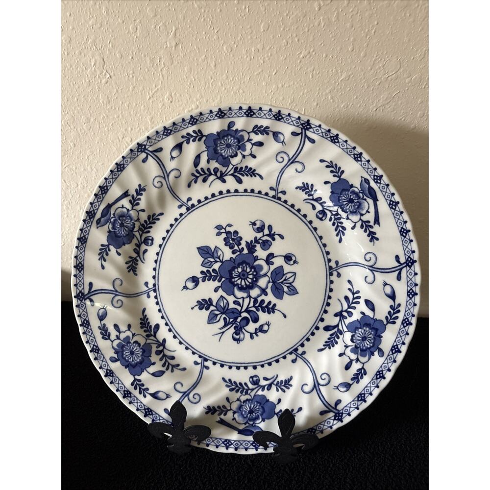 Vtg Johnson Brothers Indies Blue Floral Ironstone Dinner Plate 9 3/4" ~ England